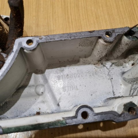 STIHL 08 08S KARTERY OBUDOWA SILNIKA KORPUS BLOK KOMPLET STIHL 08 08S KARTERY OBUDOWA SILNIKA KORPUS BLOK KOMPLET