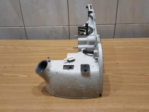 STIHL 1106 CONTRA KARTER OBUDOWA ZBIORNIK BLOK STIHL 1106 CONTRA KARTER OBUDOWA ZBIORNIK BLOK