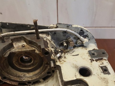 STIHL 1106 CONTRA KARTER OBUDOWA ZBIORNIK BLOK STIHL 1106 CONTRA KARTER OBUDOWA ZBIORNIK BLOK
