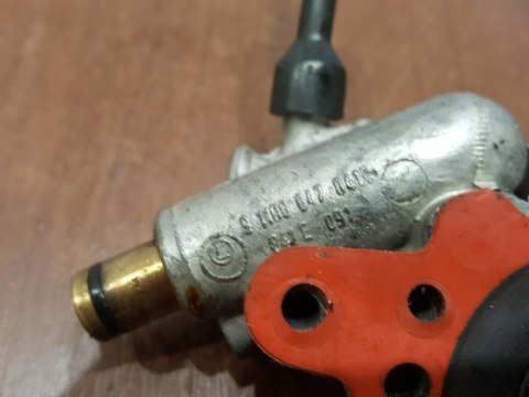 STIHL 1106 CONTRA POMPA POMPKA OLEJU OLEJOWA STIHL 1106 CONTRA POMPA POMPKA OLEJU OLEJOWA