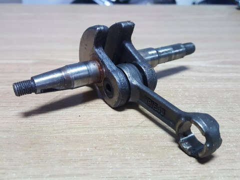 COMPARATOR YD-RU01-45A WAŁ KORBOWY KORBOWÓD COMPARATOR YD-RU01-45A WAŁ KORBOWY KORBOWÓD
