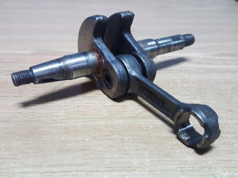 COMPARATOR YD-RU01-45A WAŁ KORBOWY KORBOWÓD COMPARATOR YD-RU01-45A WAŁ KORBOWY KORBOWÓD
