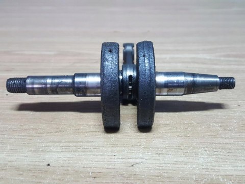 COMPARATOR YD-RU01-45A WAŁ KORBOWY KORBOWÓD COMPARATOR YD-RU01-45A WAŁ KORBOWY KORBOWÓD