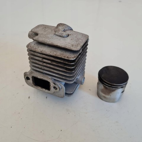 JCB PHT24F CYLINDER TŁOK ORYGINAŁ KOMPLET JCB PHT24F CYLINDER TŁOK ORYGINAŁ KOMPLET
