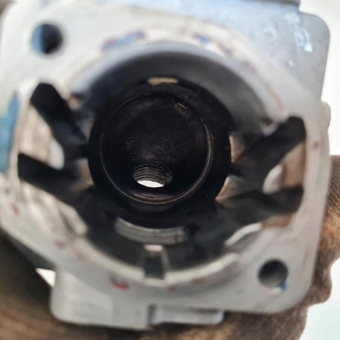 JCB PHT24F CYLINDER TŁOK ORYGINAŁ KOMPLET JCB PHT24F CYLINDER TŁOK ORYGINAŁ KOMPLET