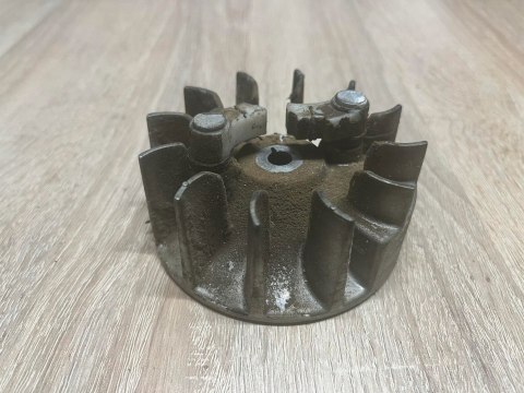 OLEO-MAC 935 MAGNETO KOŁO MAGNESOWE OLEO-MAC 935 MAGNETO KOŁO MAGNESOWE