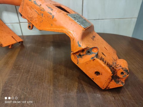 STIHL 045 AV RĄCZKA OBUDOWA UCHWYT STIHL 045 AV RĄCZKA OBUDOWA UCHWYT