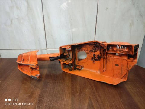 STIHL 045 AV RĄCZKA OBUDOWA UCHWYT STIHL 045 AV RĄCZKA OBUDOWA UCHWYT