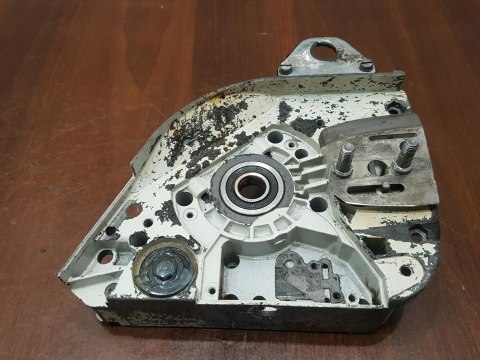 STIHL 045 KARTER POŁÓWKA SILNIKA BLOK STIHL 045 KARTER POŁÓWKA SILNIKA BLOK