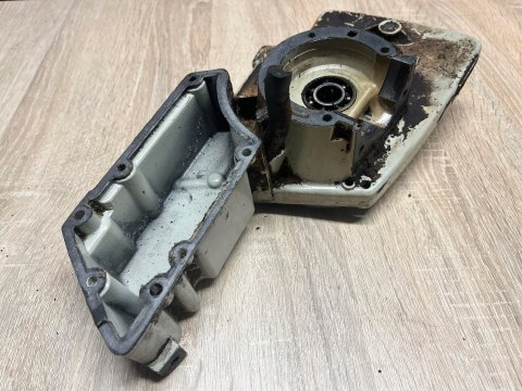STIHL 08 08S KARTER OBUDOWA SILNIKA BLOK KORPUS STIHL 08 08S KARTER OBUDOWA SILNIKA BLOK KORPUS