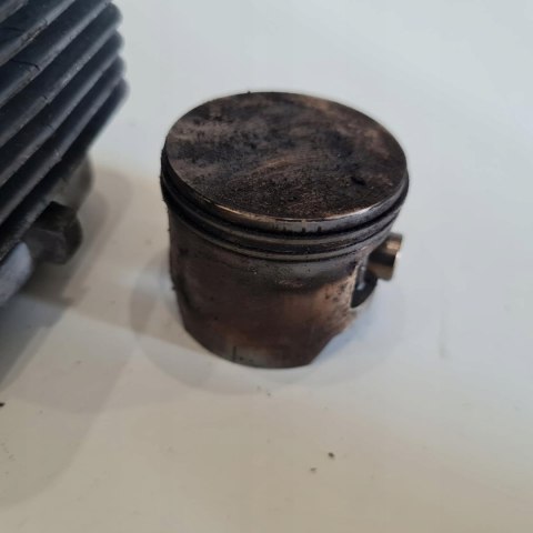 CMI 236316 CYLINDER TŁOK ORYGINAŁ KOMPLET CMI 236316 CYLINDER TŁOK ORYGINAŁ KOMPLET