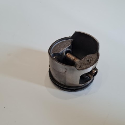 CMI 236316 CYLINDER TŁOK ORYGINAŁ KOMPLET CMI 236316 CYLINDER TŁOK ORYGINAŁ KOMPLET