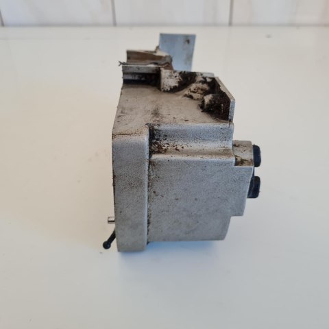 IKRA MOGATEC PKS 4240 KARTER OBUDOWA SILNIKA KORPUS IKRA MOGATEC PKS 4240 KARTER OBUDOWA SILNIKA KORPUS