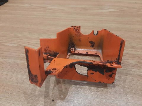 OLEO-MAC 234F OBUDOWA OSŁONA POKRYWA OLEO-MAC 234F OBUDOWA OSŁONA POKRYWA