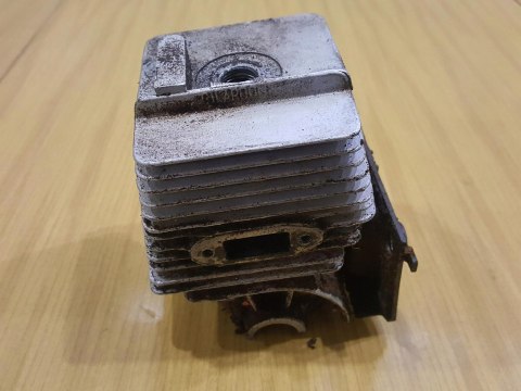 OLEO-MAC 244 F CYLINDER TŁOK KOMPLET OLEO-MAC 244 F CYLINDER TŁOK KOMPLET