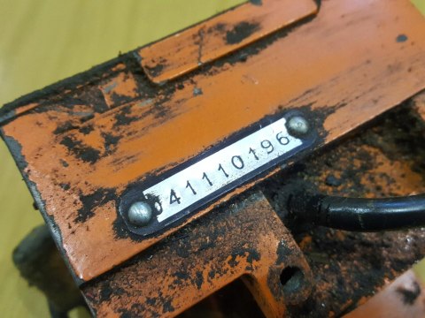 OLEO-MAC 244 F KARTER OBUDOWA SILNIKA KORPUS OLEO-MAC 244 F KARTER OBUDOWA SILNIKA KORPUS