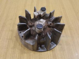 OLEO-MAC 244 F MAGNETO KOŁO MAGNESOWE