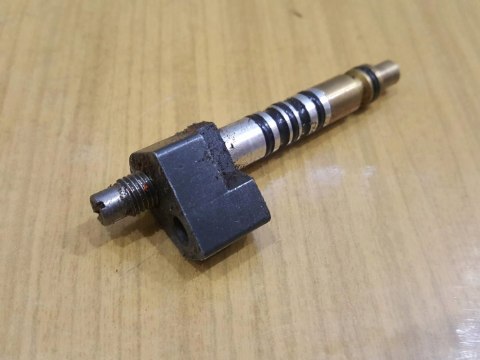 OLEO-MAC 244 F POMPA POMPKA OLEJU OLEJOWA OLEO-MAC 244 F POMPA POMPKA OLEJU OLEJOWA