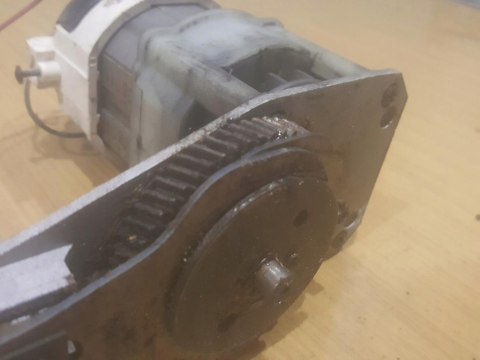 CHAMPION HTE 550 SILNIK WIRNIK LISTWA TNĄCA NÓŻ CHAMPION HTE 550 SILNIK WIRNIK LISTWA TNĄCA NÓŻ