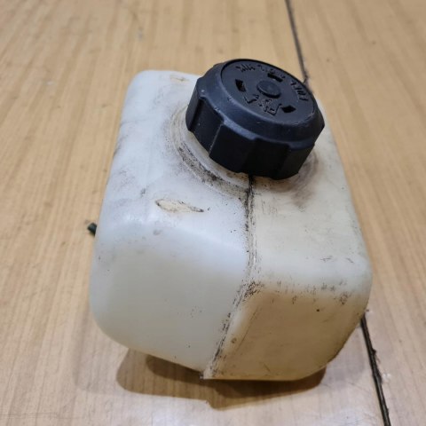 IKRA BT 1045/1 ZBIORNIK PALIWA BAK IKRA BT 1045/1 ZBIORNIK PALIWA BAK
