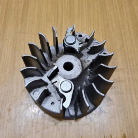 IKRA MOGATEC BAS 3020 MAGNETO KOŁO MAGNESOWE IKRA MOGATEC BAS 3020 MAGNETO KOŁO MAGNESOWE