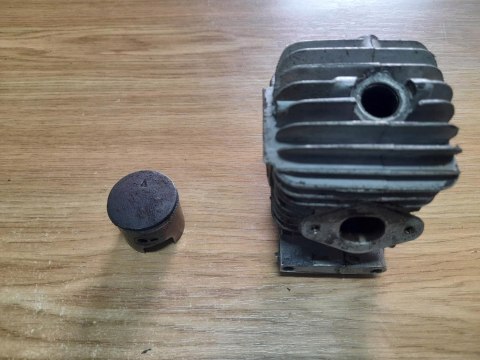 IKRA MOGATEC PCS 2525 CYLINDER TŁOK ORYGINAŁ KPL IKRA MOGATEC PCS 2525 CYLINDER TŁOK ORYGINAŁ KPL