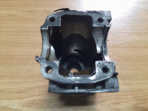 IKRA MOGATEC PCS 2525 CYLINDER TŁOK ORYGINAŁ KPL IKRA MOGATEC PCS 2525 CYLINDER TŁOK ORYGINAŁ KPL