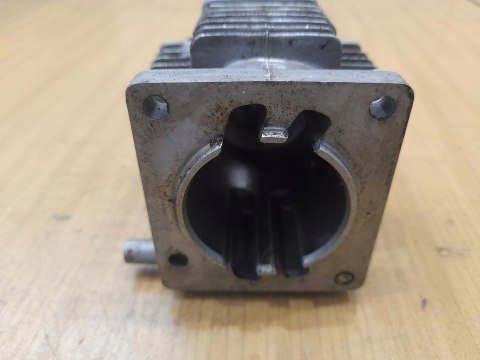 NAUTAC 236 CYLINDER TŁOK ORYGINAŁ KOMPLET NAUTAC 236 CYLINDER TŁOK ORYGINAŁ KOMPLET