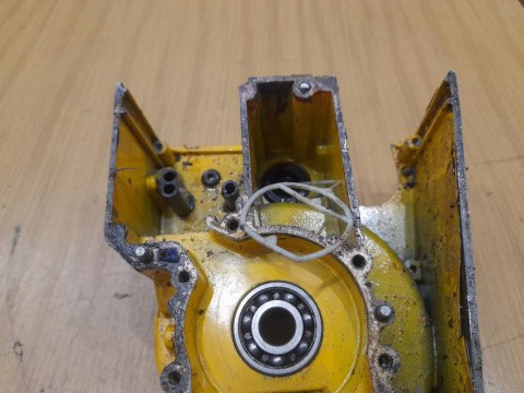 NAUTAC 236 KARTER OBUDOWA SILNIKA KORPUS BLOK NAUTAC 236 KARTER OBUDOWA SILNIKA KORPUS BLOK