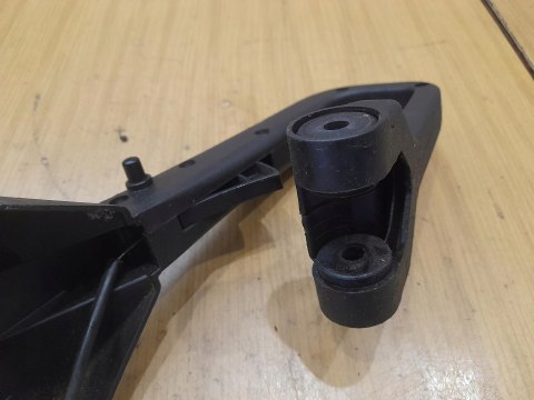 NAUTAC 236 RĄCZKA GAZU RĘKOJEŚĆ UCHWYT NAUTAC 236 RĄCZKA GAZU RĘKOJEŚĆ UCHWYT