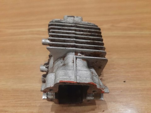 OLEO-MAC 234F CYLINDER TŁOK ORYGINAŁ KOMPLET OLEO-MAC 234F CYLINDER TŁOK ORYGINAŁ KOMPLET