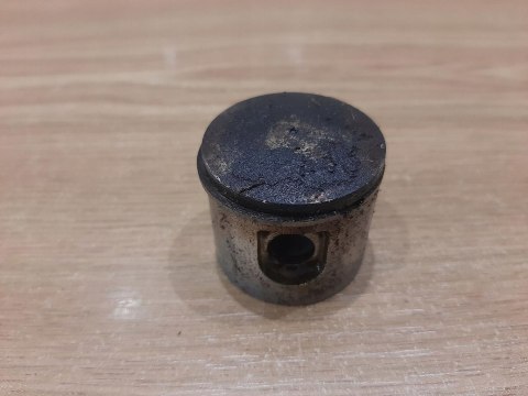 OLEO-MAC 234F CYLINDER TŁOK ORYGINAŁ KOMPLET OLEO-MAC 234F CYLINDER TŁOK ORYGINAŁ KOMPLET