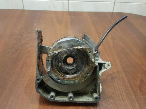 STIHL 041 AV KARTER OBUDOWA SILNIKA BLOK POŁÓWKA STIHL 041 AV KARTER OBUDOWA SILNIKA BLOK POŁÓWKA