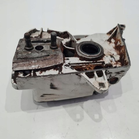 STIHL 041 AV KARTER OBUDOWA SILNIKA KORPUS STIHL 041 AV KARTER OBUDOWA SILNIKA KORPUS