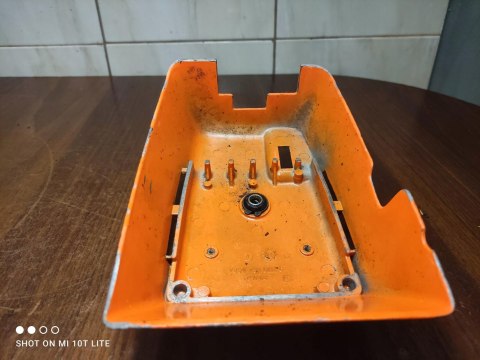 STIHL 041 OSŁONA OBUDOWA POKRYWA STIHL 041 OSŁONA OBUDOWA POKRYWA