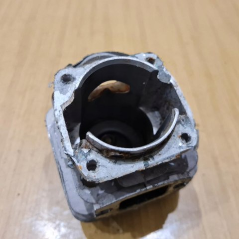 CATA C2 CYLINDER TŁOK ORYGINAŁ KOMPLET CATA C2 CYLINDER TŁOK ORYGINAŁ KOMPLET
