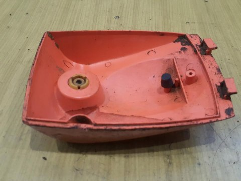 CHAIN SAW G5200 OSŁONA OBUDOWA POKRYWA CHAIN SAW G5200 OSŁONA OBUDOWA POKRYWA