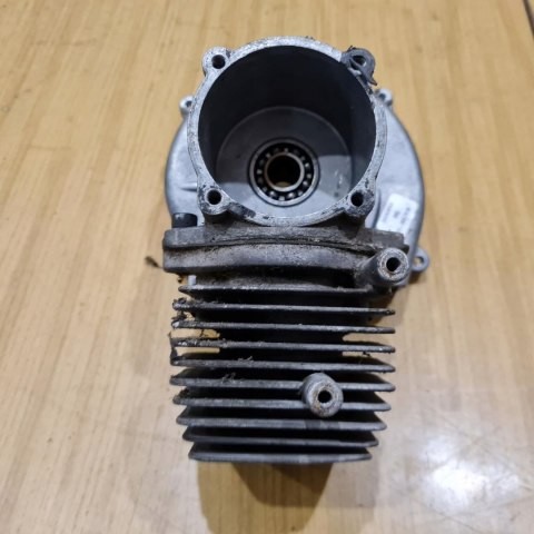 IKRA BT 1045/1 CYLINDER KARTER OSŁONA OBUDOWA KORPUS IKRA BT 1045/1 CYLINDER KARTER OSŁONA OBUDOWA KORPUS