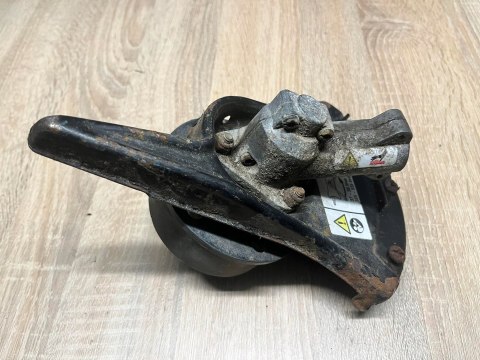 IKRA BT 1045/1 GŁOWICA TNĄCA ŻYŁKOWA OSŁONA IKRA BT 1045/1 GŁOWICA TNĄCA ŻYŁKOWA OSŁONA