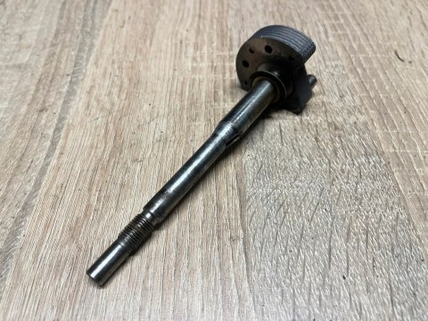 IKRA BT 1045/1 WAŁ KORBOWY IKRA BT 1045/1 WAŁ KORBOWY