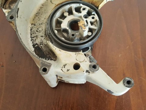STIHL 031 AV KARTER OBUDOWA SILNIKA POŁÓWKA BLOK STIHL 031 AV KARTER OBUDOWA SILNIKA POŁÓWKA BLOK