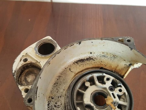 STIHL 031 AV KARTER OBUDOWA SILNIKA POŁÓWKA BLOK STIHL 031 AV KARTER OBUDOWA SILNIKA POŁÓWKA BLOK