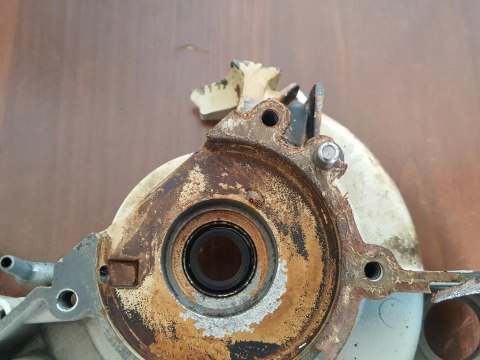 STIHL 031 AV KARTER OBUDOWA SILNIKA POŁÓWKA BLOK STIHL 031 AV KARTER OBUDOWA SILNIKA POŁÓWKA BLOK