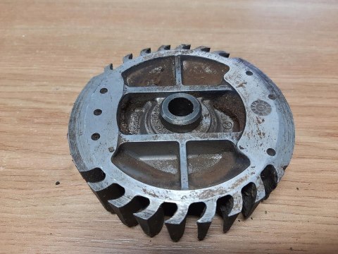 STIHL 034 036 MAGNETO KOŁO MAGNESOWE STIHL 034 036 MAGNETO KOŁO MAGNESOWE