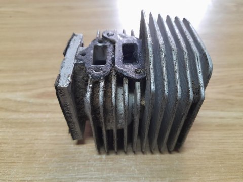 CASTOR C-40 CYLINDER TŁOK ORYGINAŁ KOMPLET CASTOR C-40 CYLINDER TŁOK ORYGINAŁ KOMPLET
