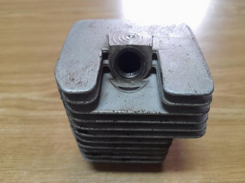 CASTOR C-40 CYLINDER TŁOK ORYGINAŁ KOMPLET CASTOR C-40 CYLINDER TŁOK ORYGINAŁ KOMPLET