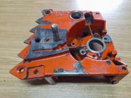CASTOR C-40 KARTER OBUDOWA SILNIKA KORPUS POŁÓWKA