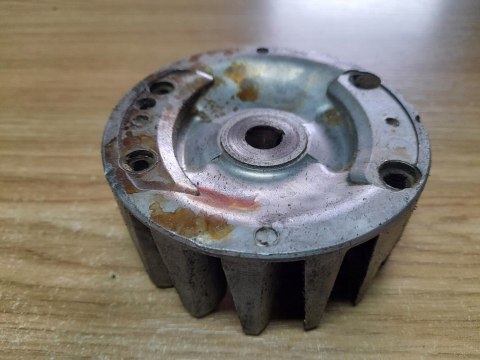CASTOR C-40 MAGNETO KOŁO MAGNESOWE CASTOR C-40 MAGNETO KOŁO MAGNESOWE