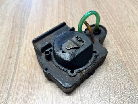 IKRA BT 1040 PODSTAWA OSŁONA OBUDOWA IKRA BT 1040 PODSTAWA OSŁONA OBUDOWA