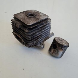 IKRA BT 1040/1 CYLINDER TŁOK ORYGINAŁ KOMPLET